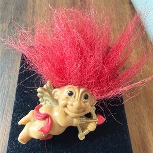VTG Russ Red-Haired Angel Cupid Troll with Golden Wings Brooch Pin Plastic